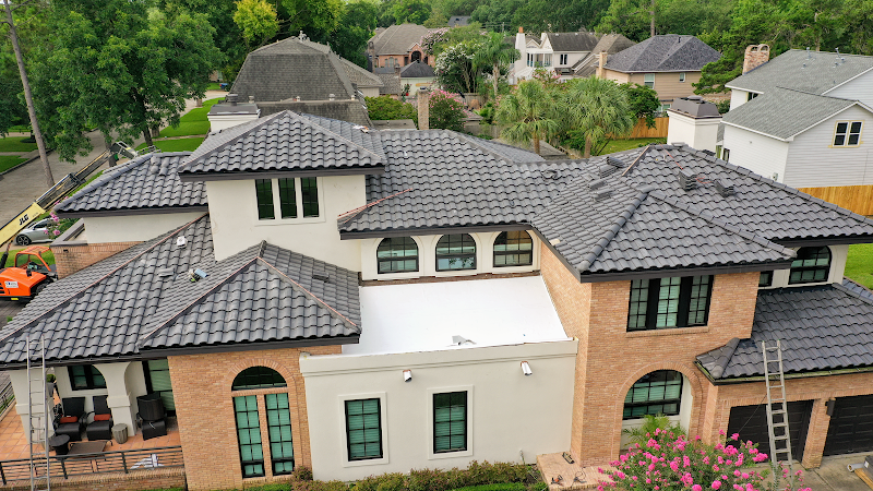 2R Roofing LLC - Roof Replacement in Humble