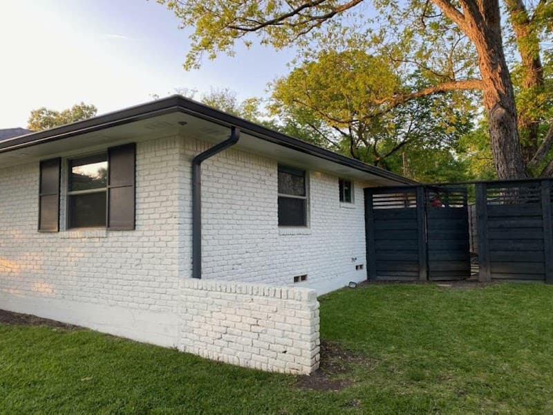 Alamo Gutters Cleaning - Gutter Installation in Houston