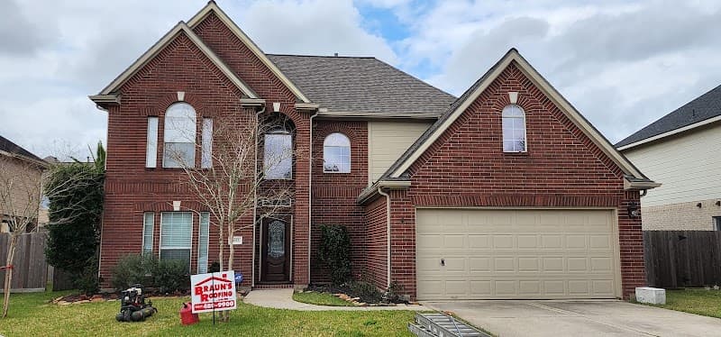 Braun's Roofing - Tile Roofing in Houston