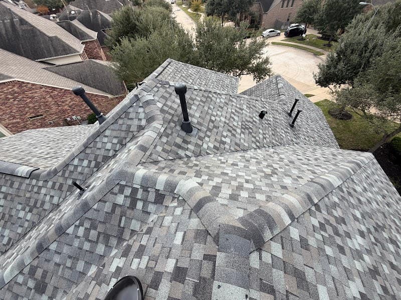 Camacho Roofing LLC - Residential Roofing in Conroe