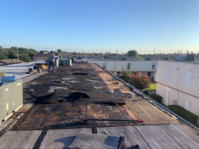 Memorial L.P. Roofing N Gutters - Tile Roofing in Houston