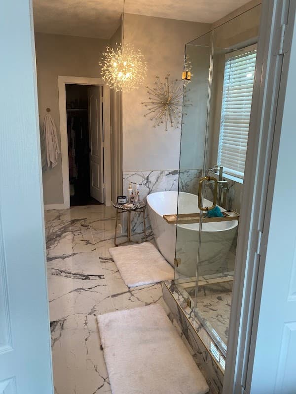 Roosevelt General Contracting - Roof Repair in Houston