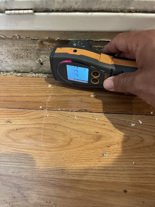 RR Plumbing & Water Cleanup - Roof Repair in Pearland